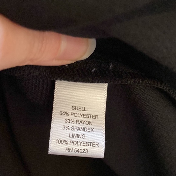 Black Banana classic skirt - Picture 4 of 7